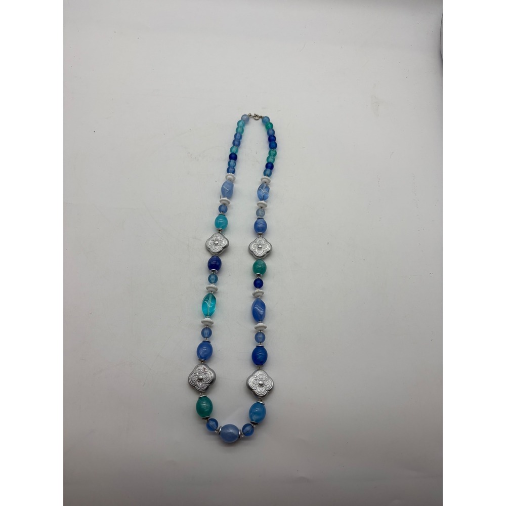 Ocean Blue Aqua Chunky Lucite Beaded Necklace Silver Floral‎ Spacers 28 Inch